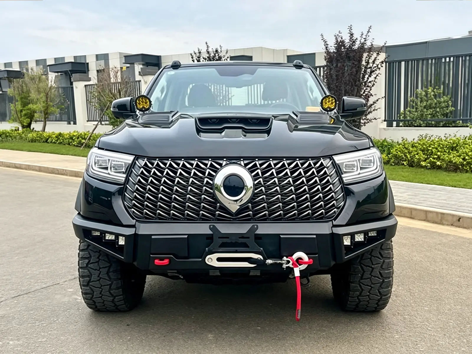 GWM Cannon / Poer / P-Series Commercial Hoopless Bullbar product image 1