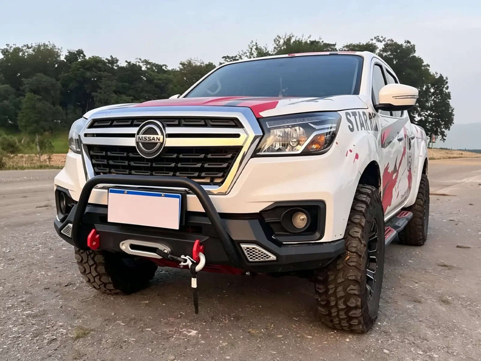 Dongfeng Rich 6 Winch Bullbar product image 1